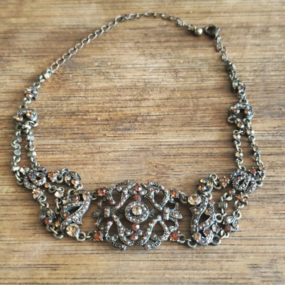 Beautiful Versatile Choker Necklace